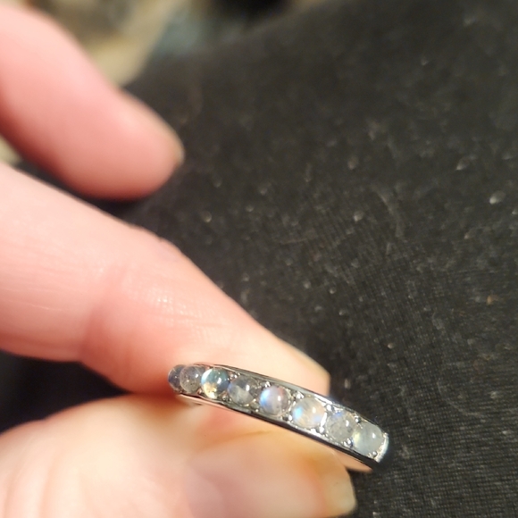 Silver Labradorite Ring - Picture 5 of 5